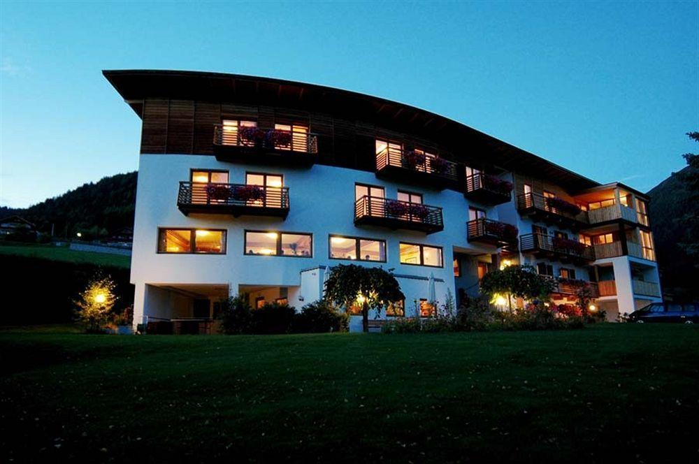 Hotel Dolomitenblick Terento Kültér fotó