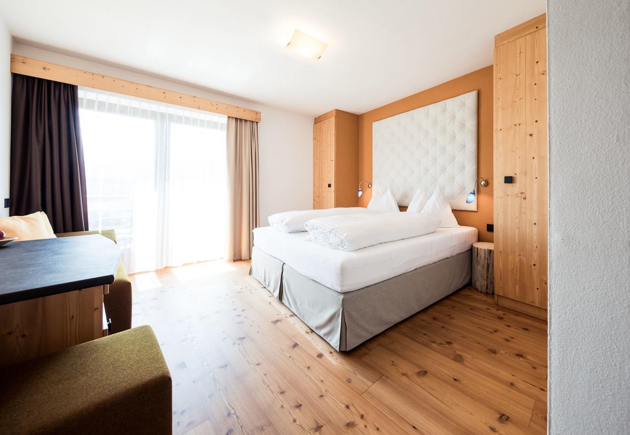Hotel Dolomitenblick Terento Kültér fotó