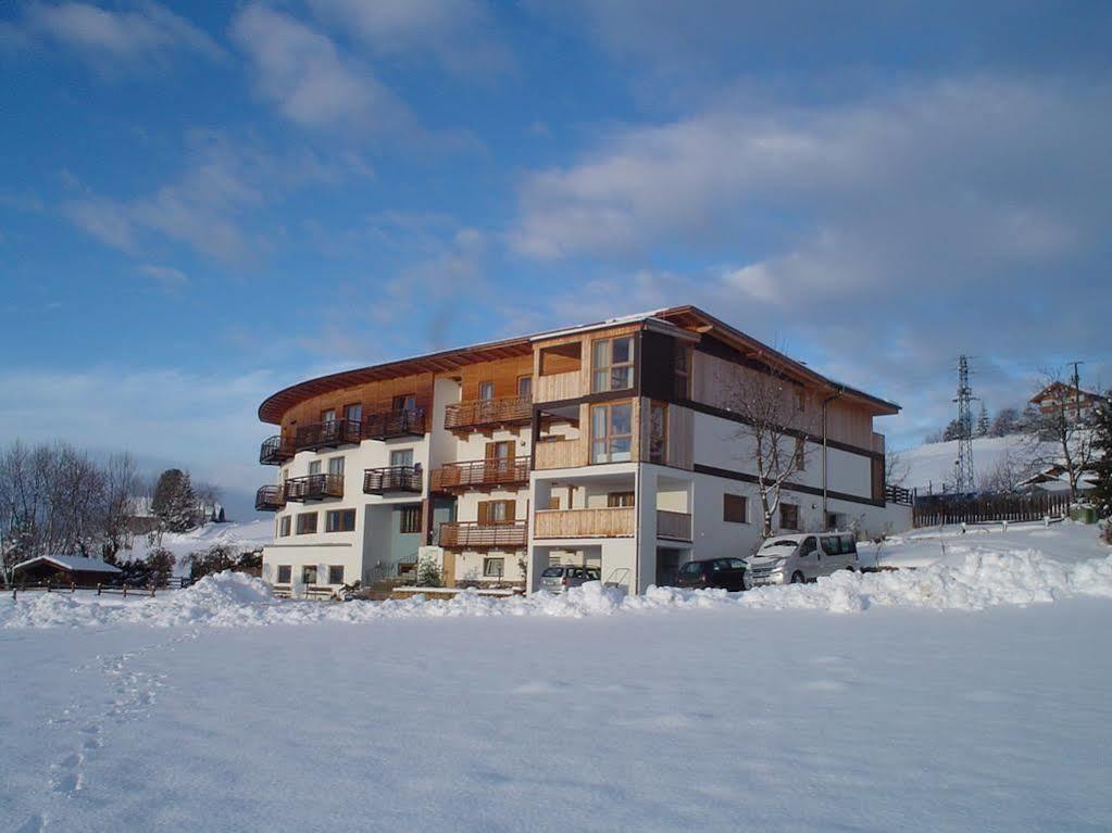 Hotel Dolomitenblick Terento Kültér fotó