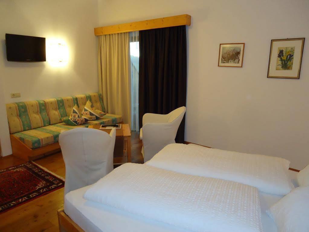 Hotel Dolomitenblick Terento Kültér fotó